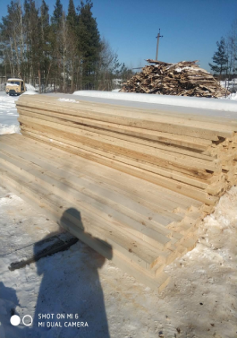 Брус будівельний