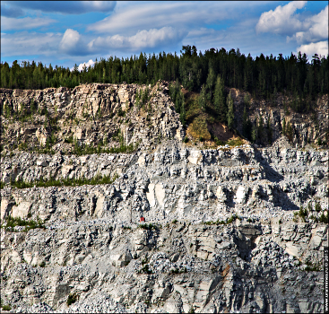 гранітний кар'єр